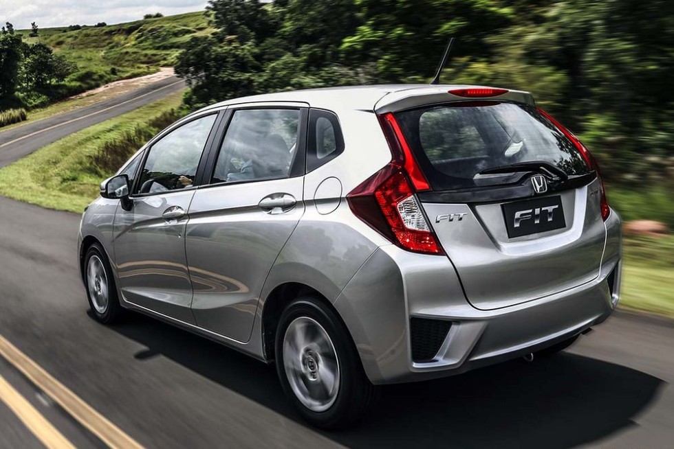 Honda Fit Hybrid 2016