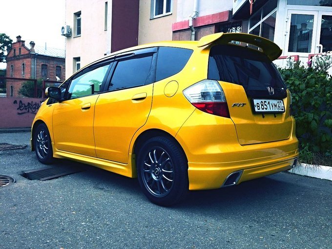 Honda Fit Yellow