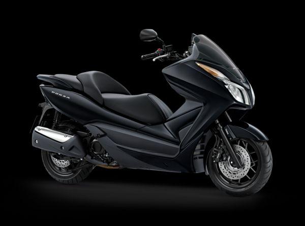 Honda Forza 300 2015