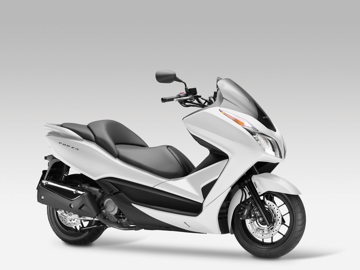 Honda Forza 300 2015