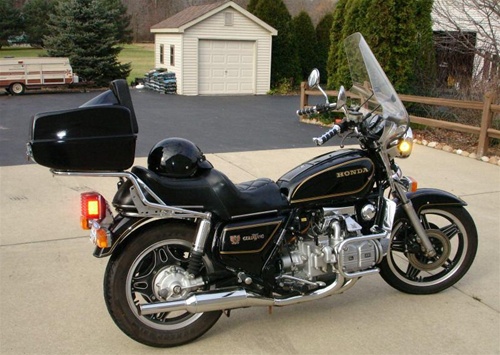 Honda Goldwing Windshield