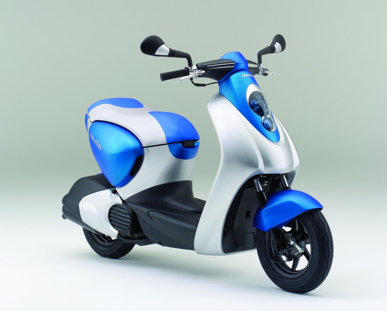 Honda Hybrid Scooter