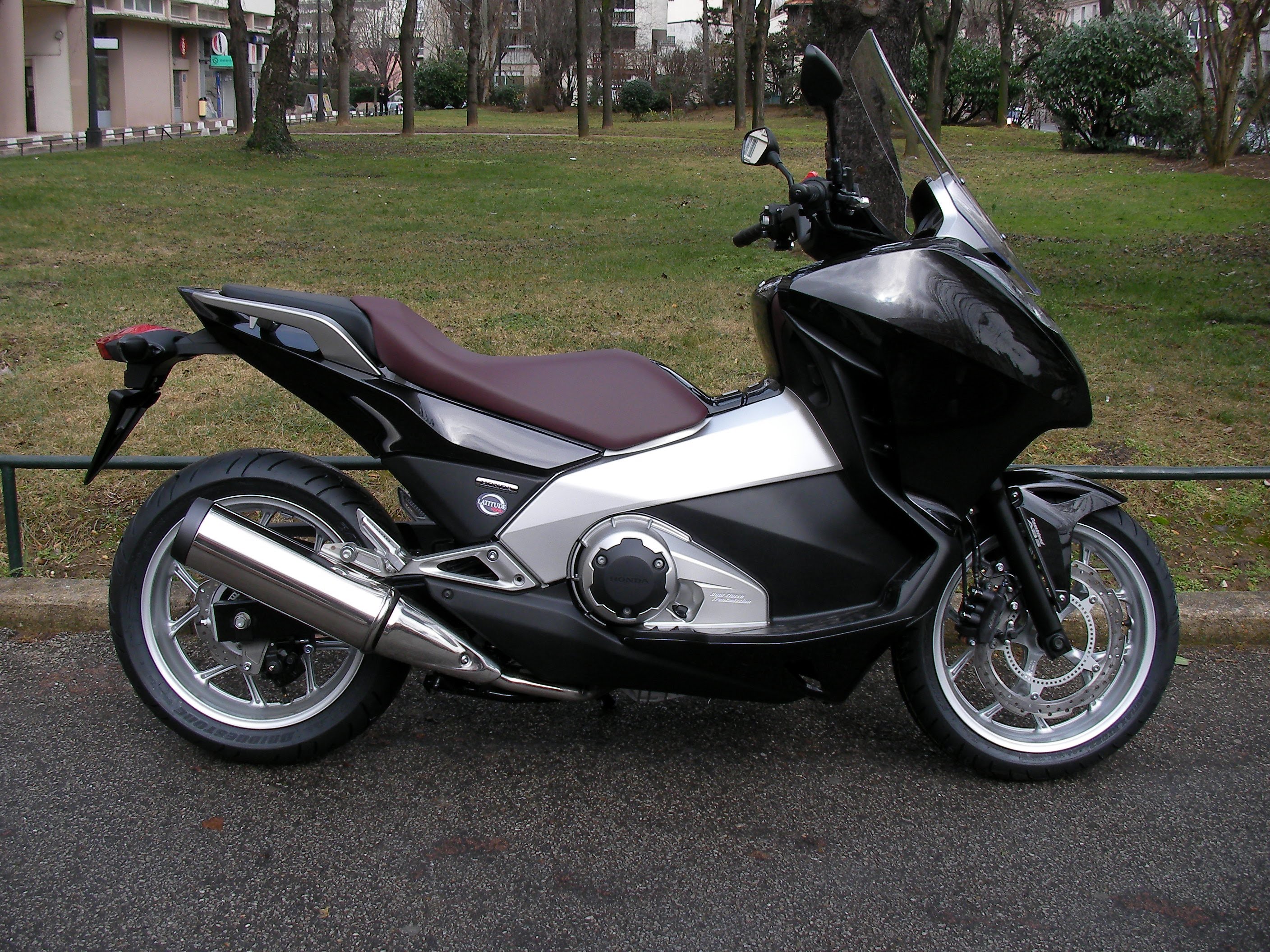 Honda Integra 700cc