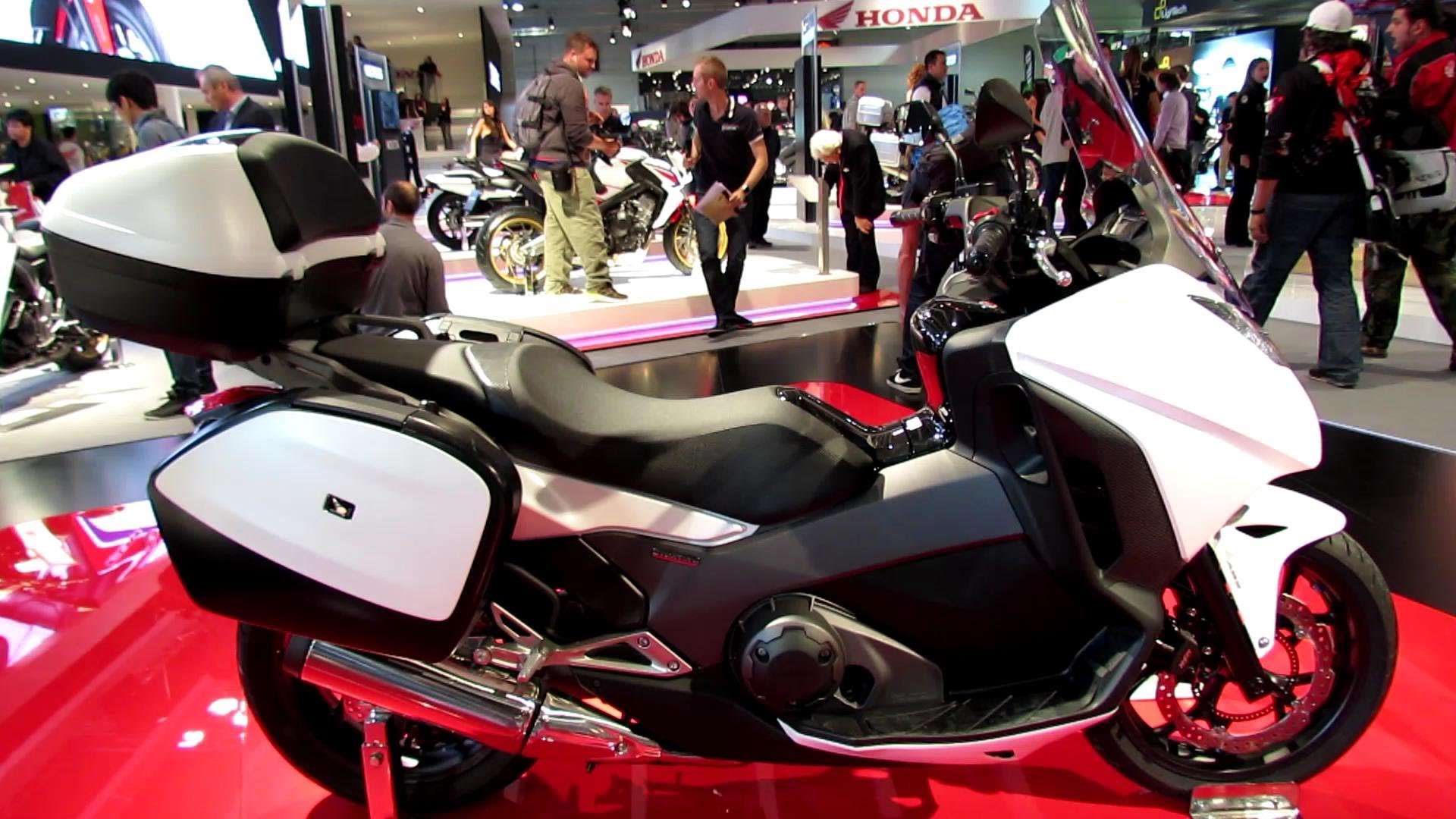 Honda Integra 750