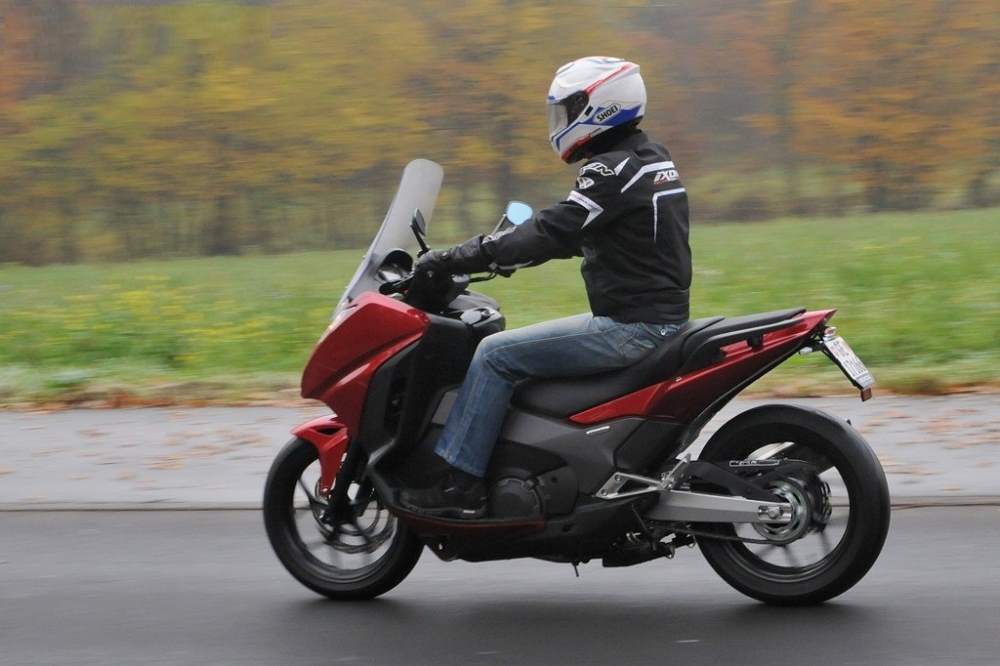 Honda Integra 750
