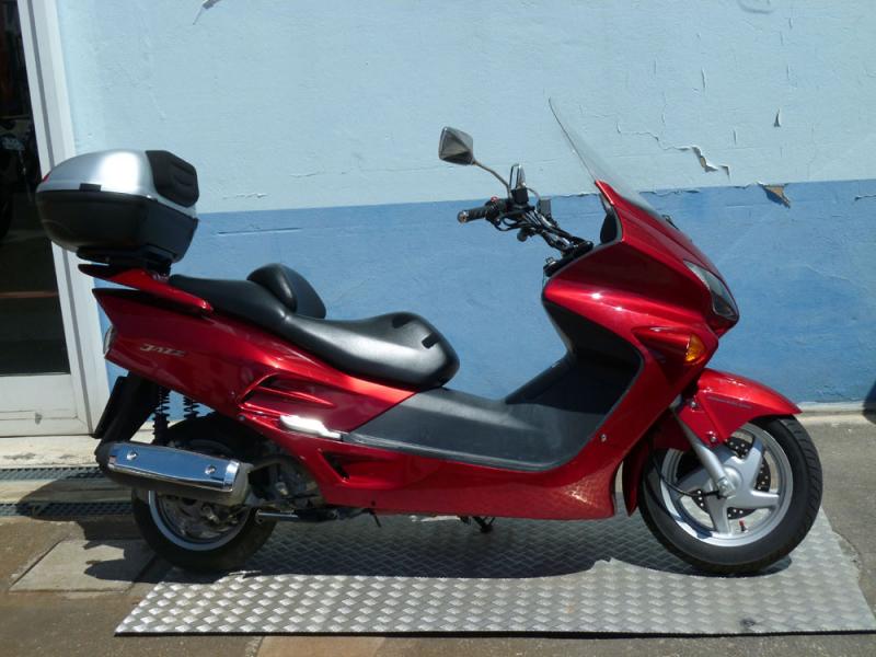 Honda Jazz 250