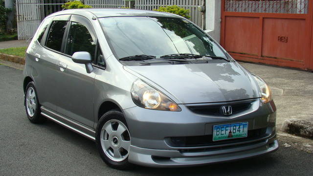 Honda Jazz Dijual