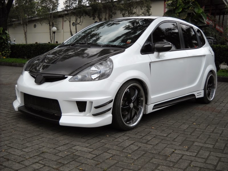 Honda Jazz Tahun 2005
