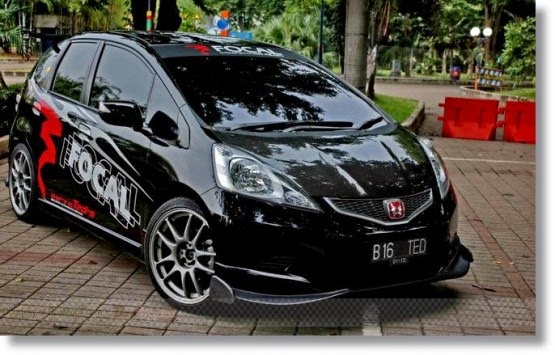Honda Jazz Tahun 2005 Honda Jazz Tahun 2005