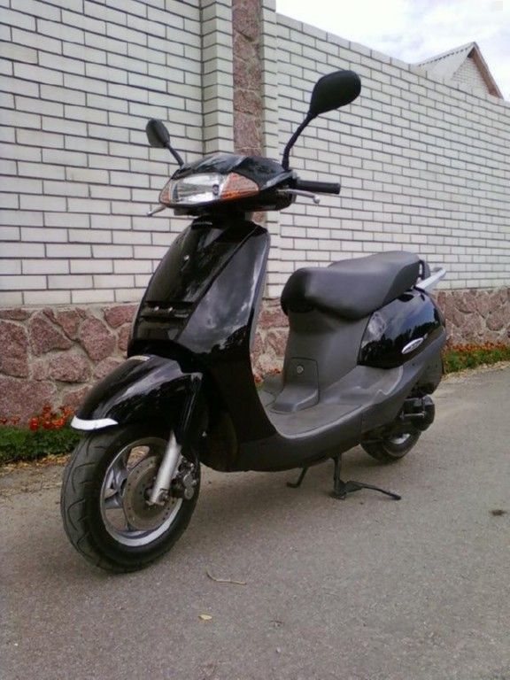 Honda Lead 100