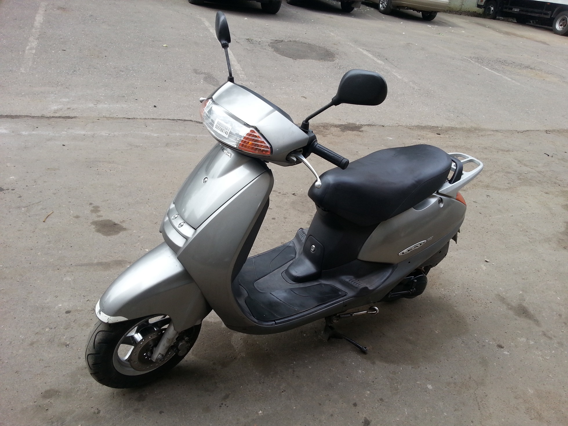 Honda Lead 100
