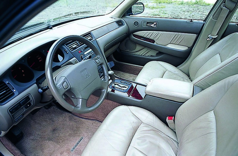 Honda Legend Max