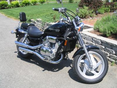 Honda Magna 750