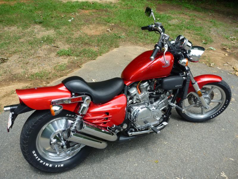 Honda Magna Super
