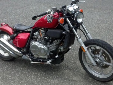 Honda Magna Super