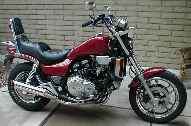 Honda Magna V45