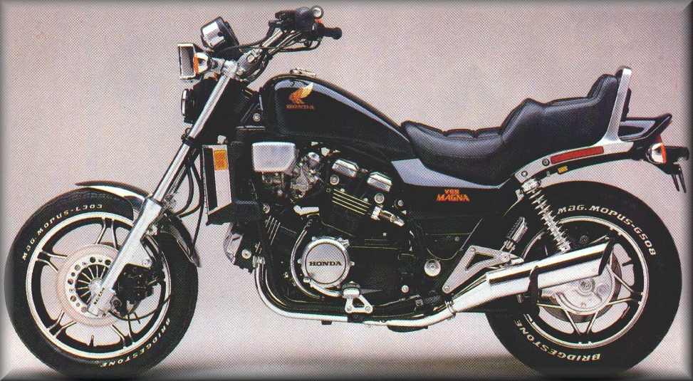 Honda Magna V65