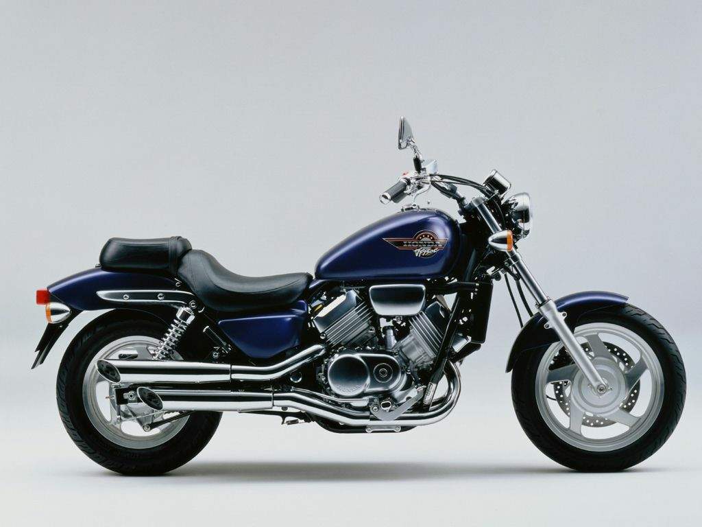 Honda Magna Vf750c