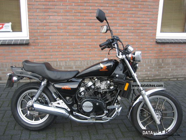 Honda Vf 500 C Magna