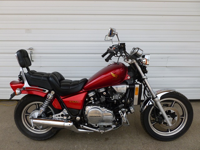 Honda Vf 700 C Magna