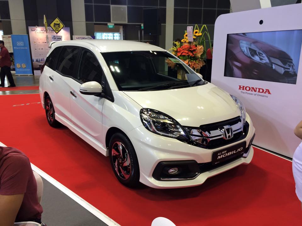 Honda Mobilio Rs 2015
