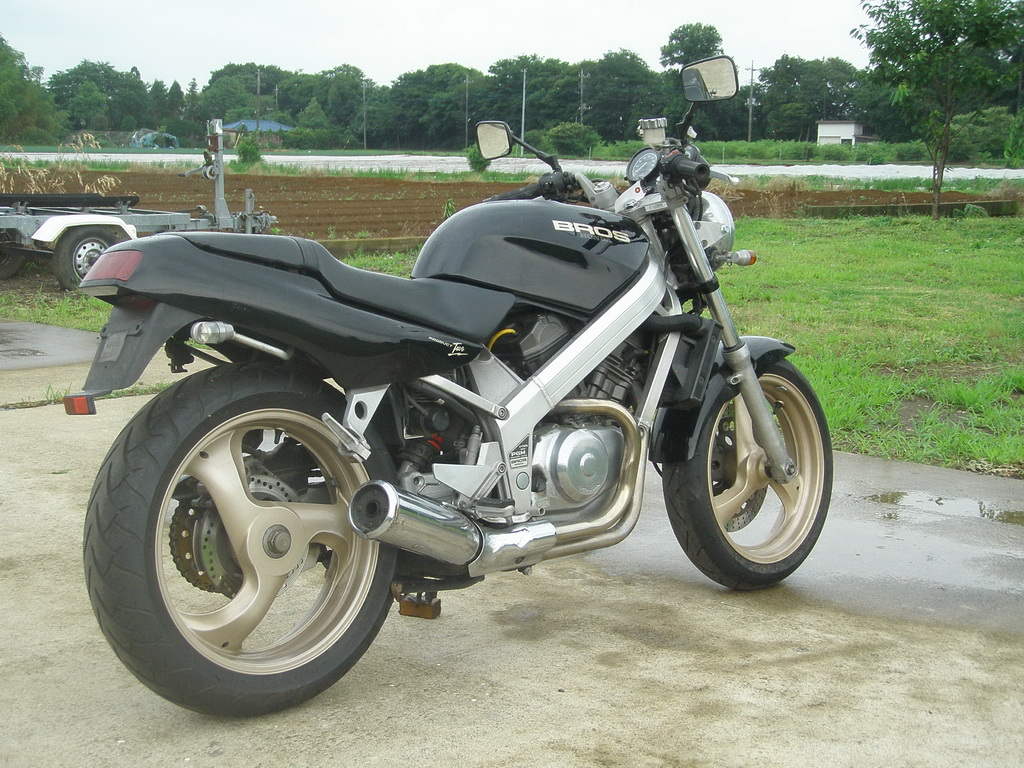 Honda Bros