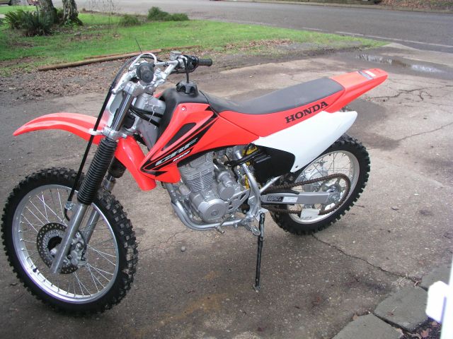 Honda Crf230f