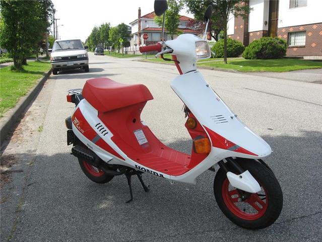 Honda dj-1