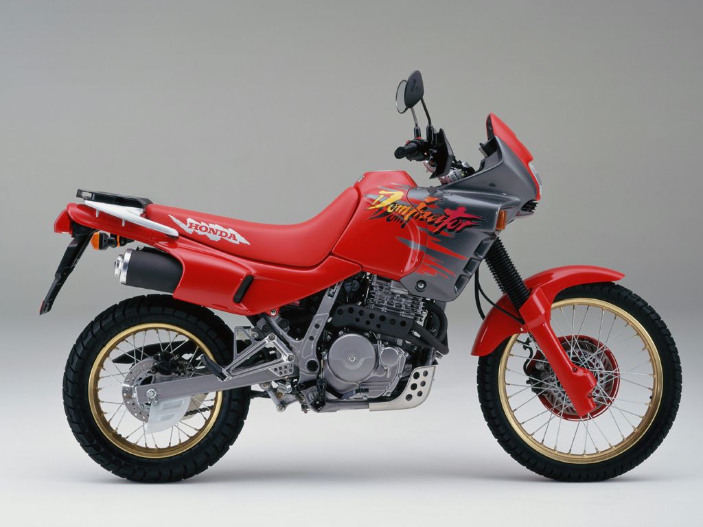 Honda Dominator