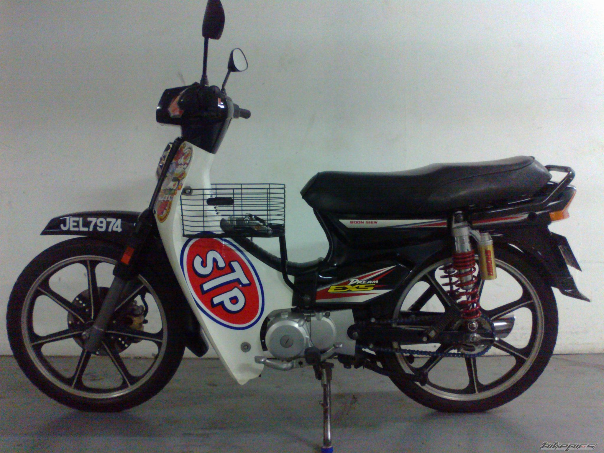 Honda Ex5