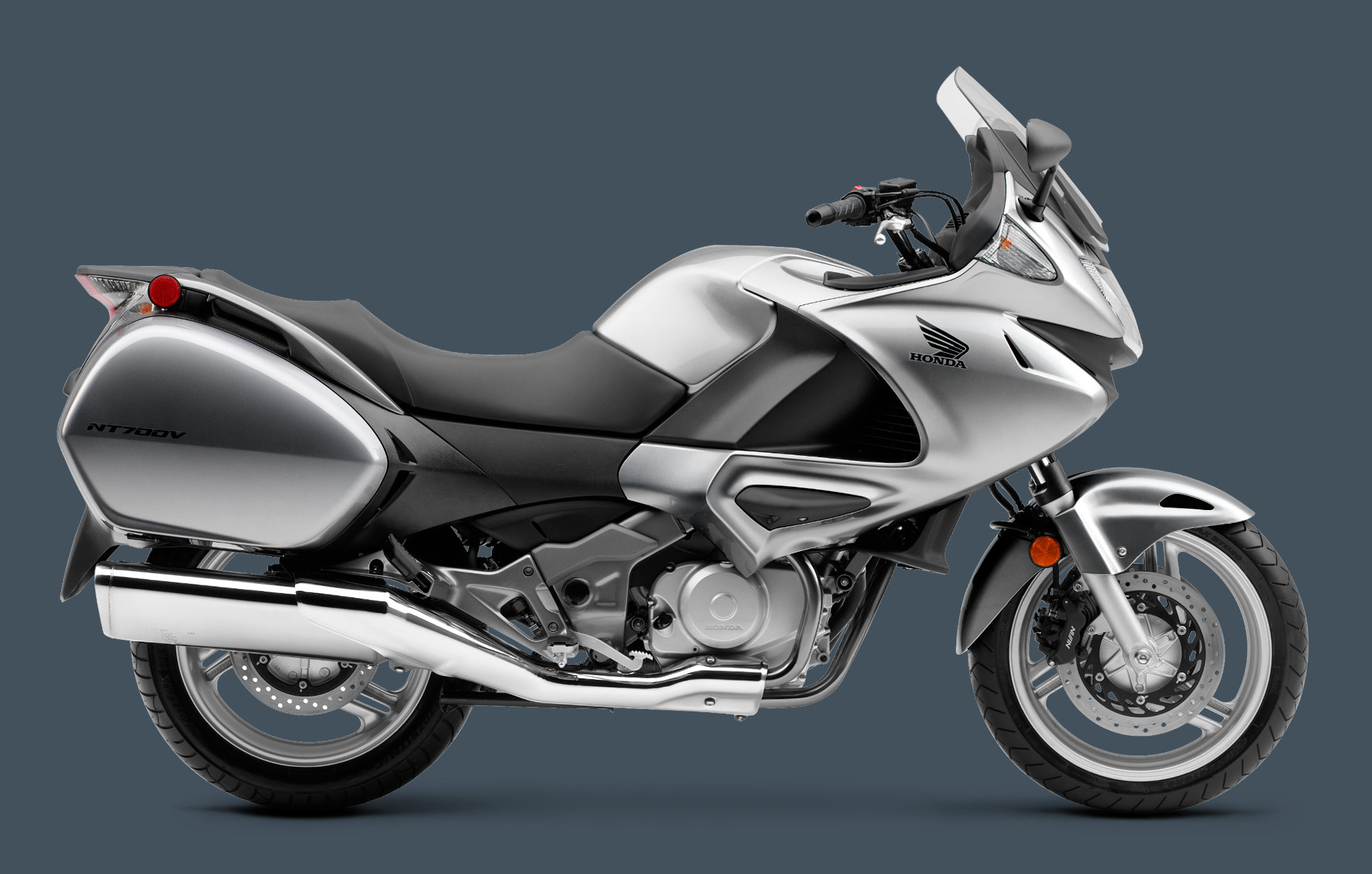 Honda Nt700v