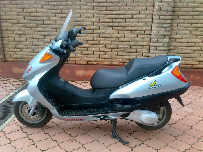Honda Pantheon