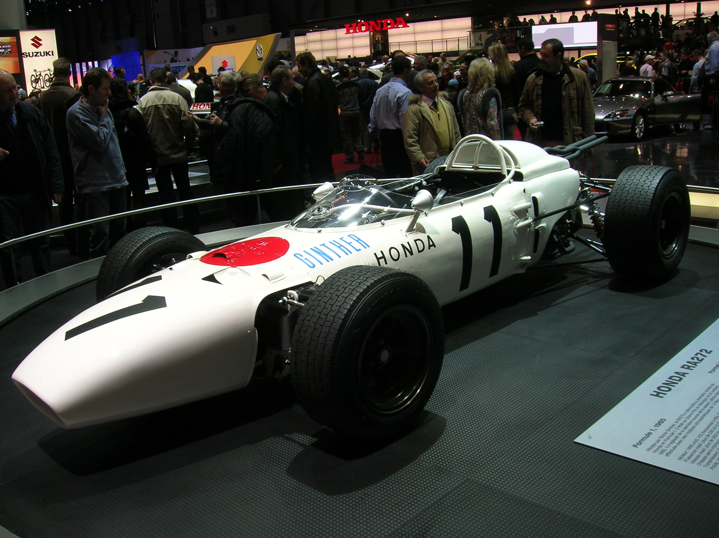 Honda ra