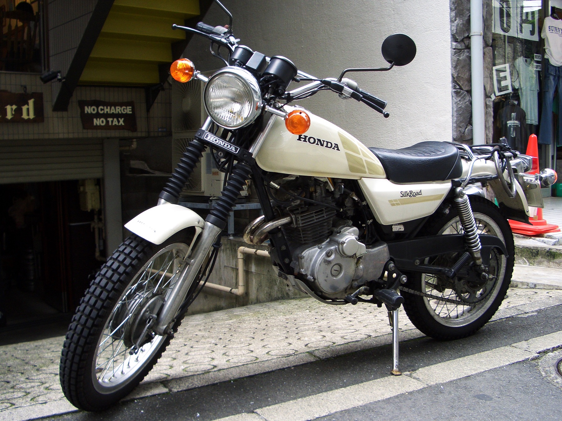 Honda sl250