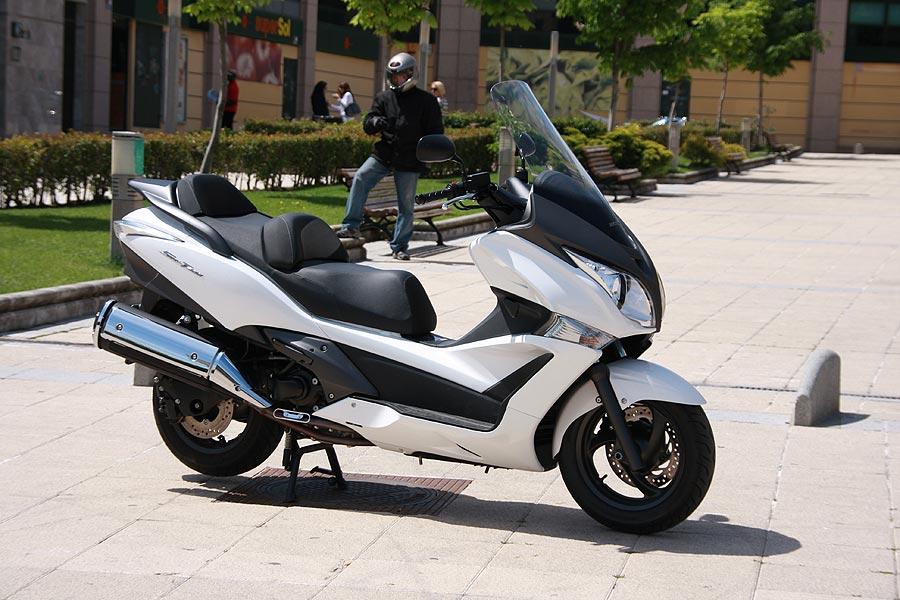 Honda Sw-T400