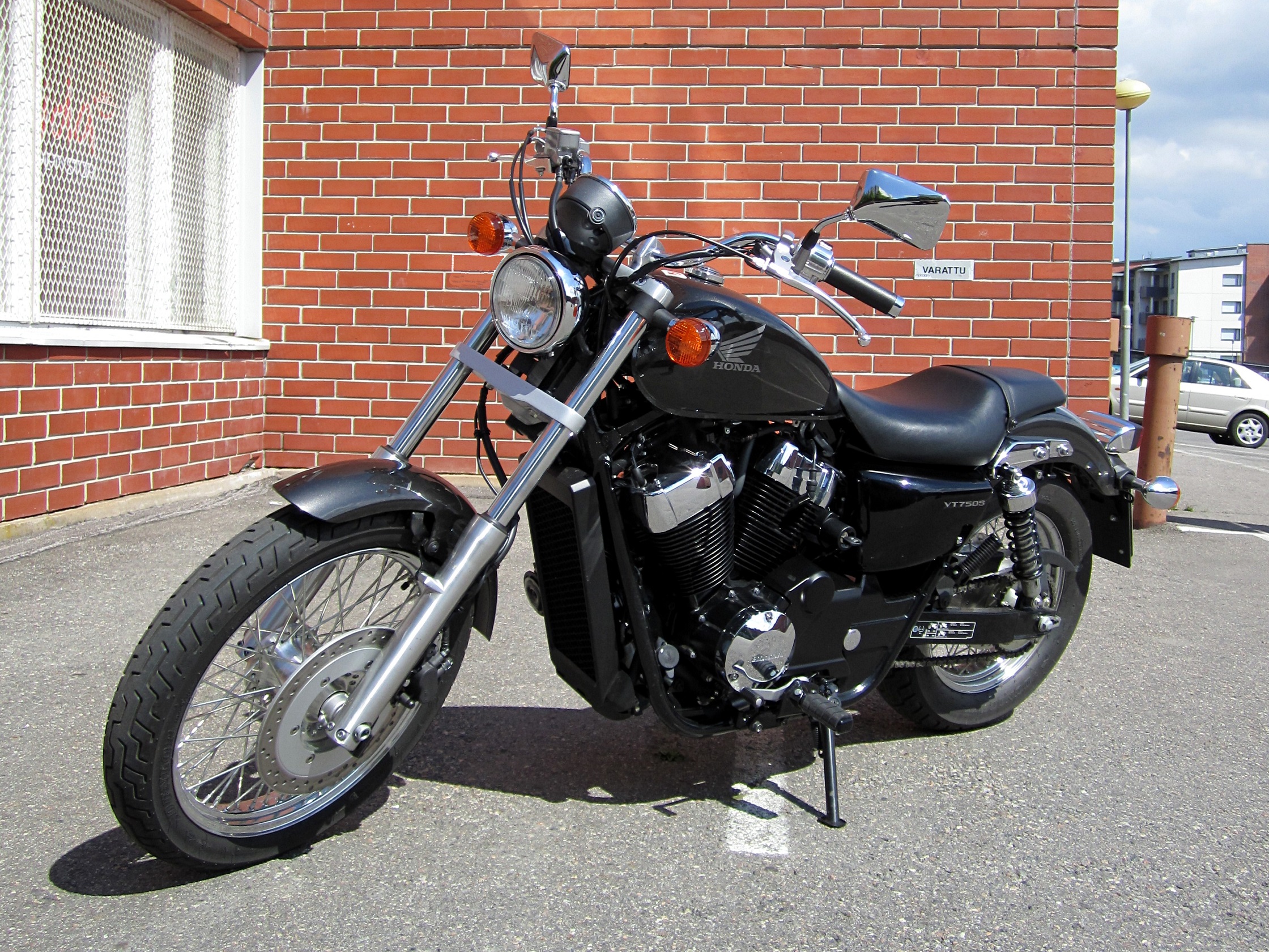 Honda Vt750s