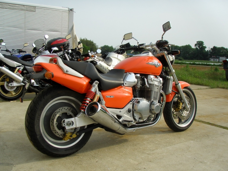 Honda X