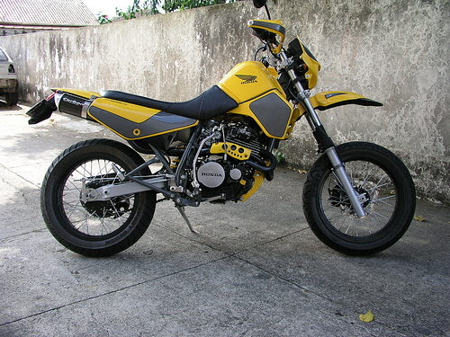 Honda Xlx