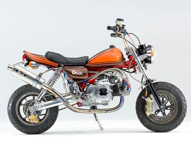 Honda Monkey Racing