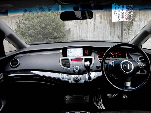 Honda Odyssey Absolute