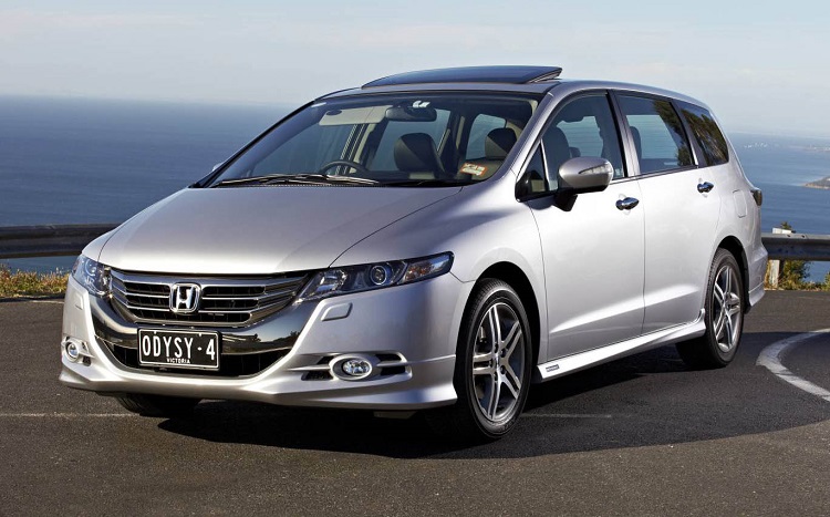 Honda Odyssey Hybrid Minivan