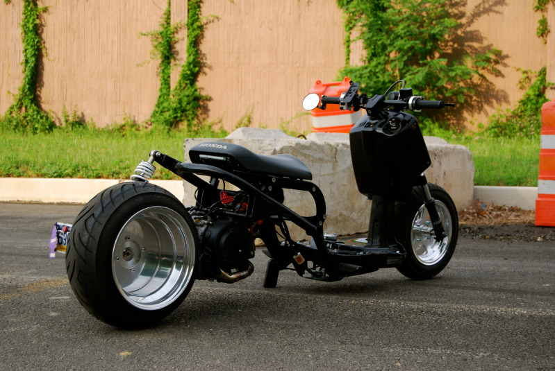 Honda Ruckus Slammed