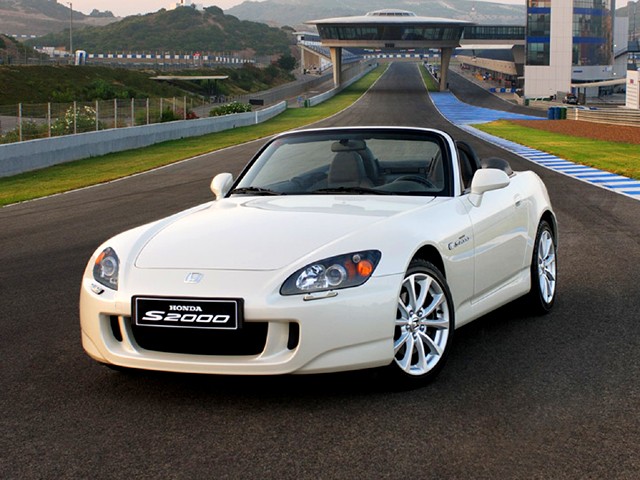 Honda S2000 2.0