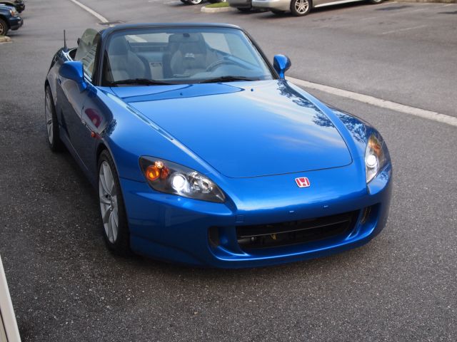 Honda S2000 Blue