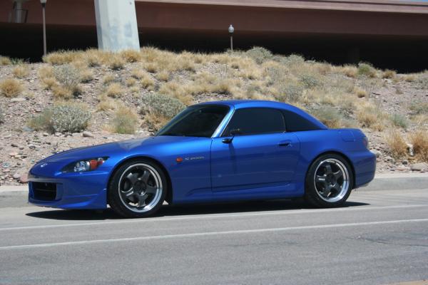 Honda S2000 Blue