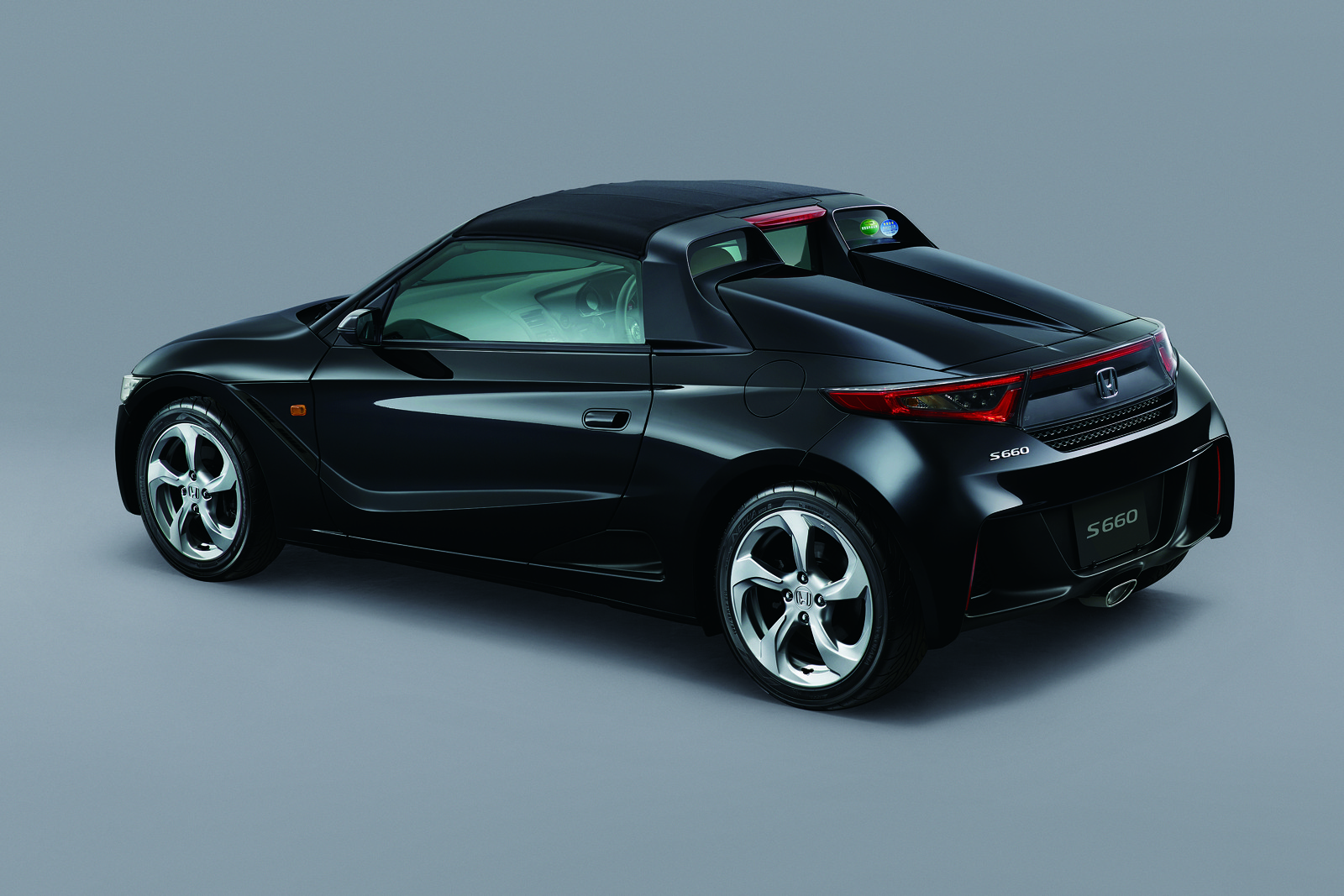 Honda S660 2015