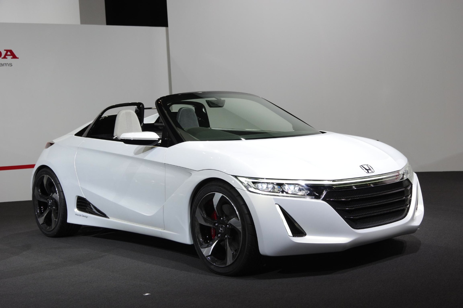 Honda S660 Sports Car