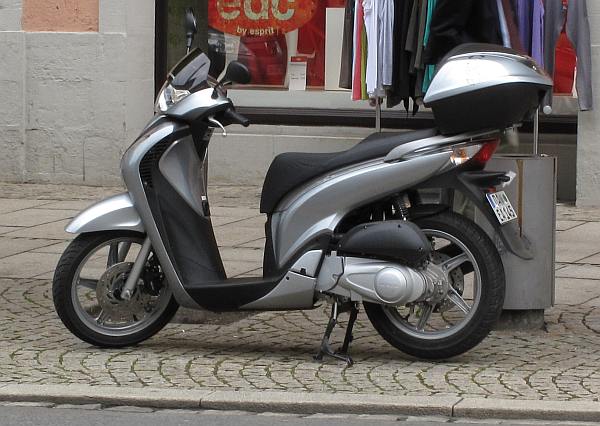 Honda Scoopy Sh 50
