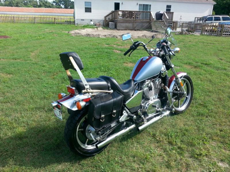 Honda Shadow Vt700