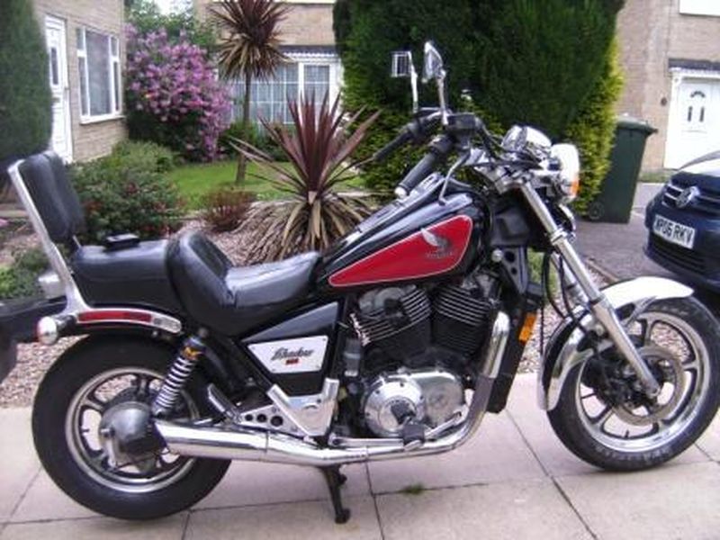 Honda Vt 1100 Shadow